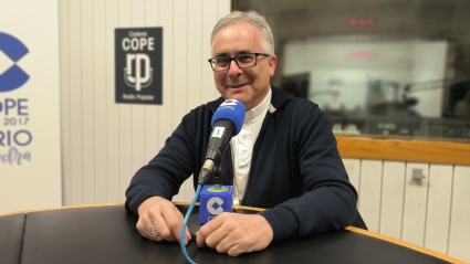 El Obispo de Tui-Vigo, Monseñor Antonio Valín, en COPE