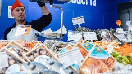 Pescadería en supermercado Dia