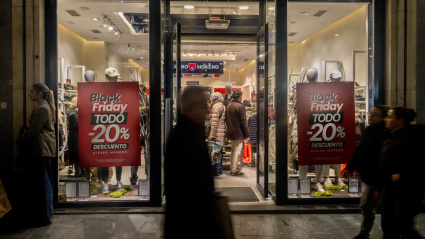 Escaparate de Black Friday