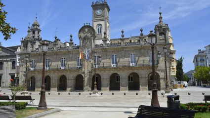 El reloj de la torre del Ayuntamiento fue inaugurado en 1874
