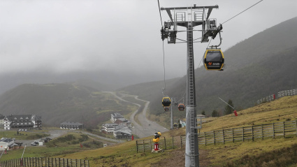 Estación de Valgrande-Pajares, en Asturias, sin nieve