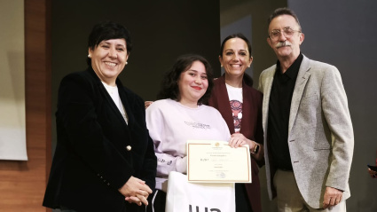 La iniciativa, que ha incluido un concurso de hashtags y una charla con el actor Santi Rodríguez, busca conectar a la comunidad universitaria con la reflexión sobre el idioma