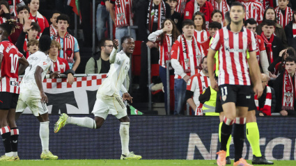 Camavinga celebra el 0-2 del Real Madrid contra el Athletic