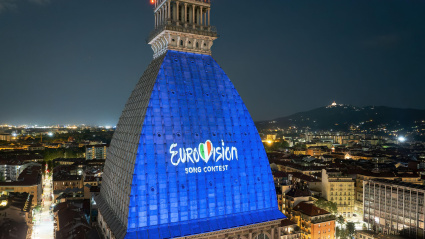 2HHR35A Eurovision Song Contest logo projected on the Mole Antonelliana. The 66th edition will be held in Turin in May 2022. Turin, Italy - January 2022