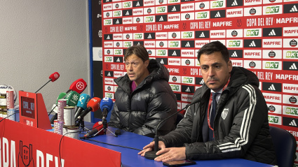 Almeyda, en la sala de prensa del estadio Francisco de la Hera