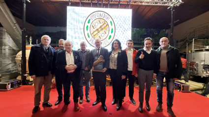 El neurocirujano que rechazó los petrodólares por El Bierzo da una lección: “La riqueza es construir en la tierra”