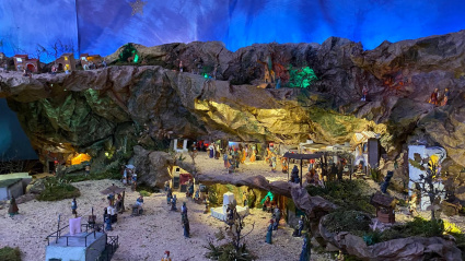 El belén del lavadero de lanas de San Andrés se realizó por primera vez hace diez años y después se fueron uniendo el resto hasta completar una ruta de diez nacimientos