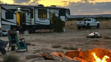 La Guardia Civil alerta en Málaga: el auge de casas prefabricadas y caravanas ilegales dispara las actuaciones del Seprona