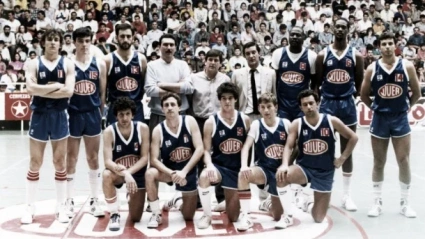 Plantilla de Júver Básket con Ruiz Morales como presidente