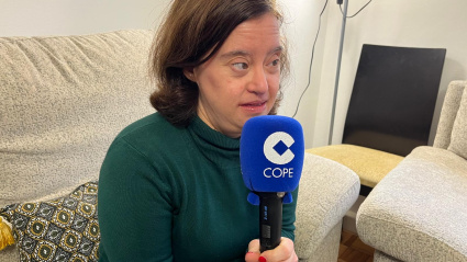 Pamela Casagrande charla con COPE en su casa de Santiago