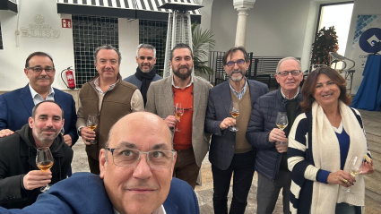 Equipo y algunos invitados del programa especial de COPE en el Palacio San Dionisio