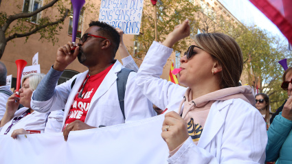 Dos médicos en la manifestación