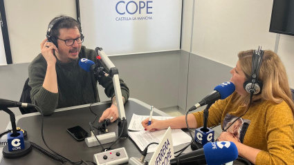 Momento de la entrevista a Andrés Martínez en la Cadena COPE