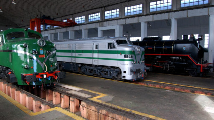 El Muferga tiene una impresionante colección de locomotoras y vagones históricos