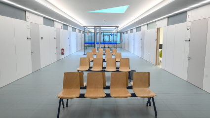 El consejero de Sanidad, Alejandro Vázquez, visita el nuevo centro de salud Federico García Lorca-El Silo de Burgos