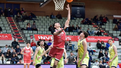 UCAM U'22 se hace fuerte en el Palacio