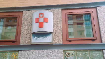 Acceso al servicio de urgencias del centro de salud de Pumarín (Oviedo)