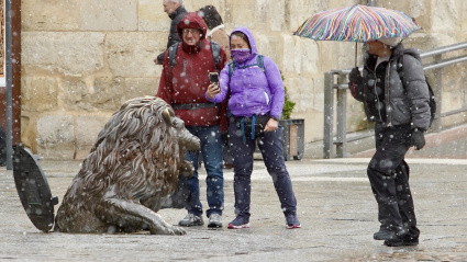 Nieve en la capital leonesa