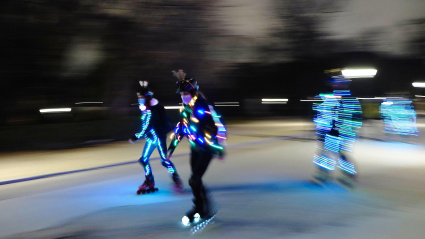 Iluminación en rodillos en el parque de El Retiro de Madrid