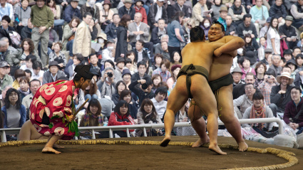 Combate de sumo en Tokio
