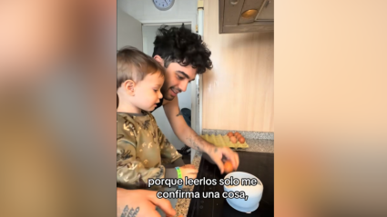 Pol Figols, con el hijo de su novia, en el vídeo