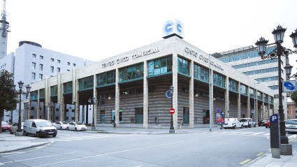 Exterior del Centro Cívico de Oviedo