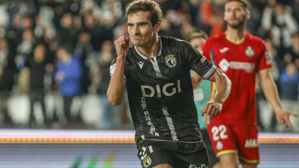 Íñigo Córdoba celebra un gol contra el Getafe