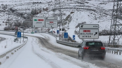 Carretera con nieve