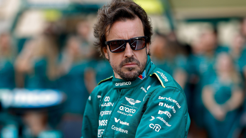 ALONSO Fernando (spa), Aston Martin F1 Team AMR25, retrato durante el Gran Premio de Abu Dabi de Fórmula 1 de 2025, 24ª ronda del Campeonato Mundial de Fórmula Uno de la FIA de 2025