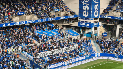 La pancarta que muestra el Tartiere en contra de la gestión del Grupo Pachuca