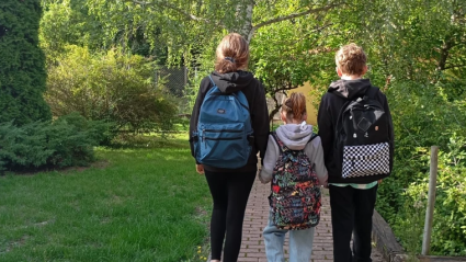 Los hijos de Sara se han adaptado su nueva vida con facilidad