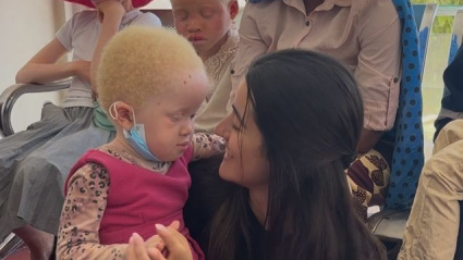 Cata Lavandeira en uno de las acciones en Mozambique