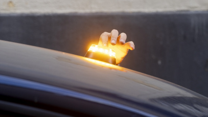 Baliza V-16 conectada: obligatoria desde el 1 de enero de 2026.