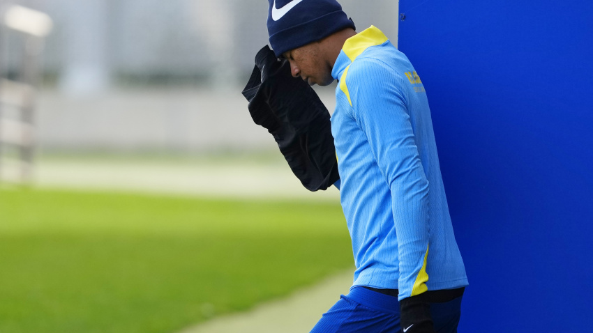 Lamine Yamal salta a la ciudad deportiva Joan Gamper