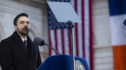 (Foto de ARCHIVO)01 January 2026, US, New York City: Zohran Mamdani delivers a speech after being sworn in as the 112th Mayor of New York City during an inauguration ceremony at City Hall. Photo: Matthew Hoen/ZUMA Press Wire/dpa01/1/2026 ONLY FOR USE IN SPAIN
