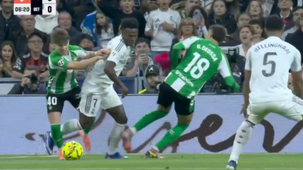 Posible penalti a Vinicius en el Real Madrid-Betis