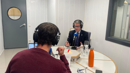 Capellán: “Queremos que el dinero esté en el bolsillo de los riojanos, no en la administración”