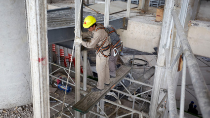 2BEG9T6 MENDOZA, ARGENTINA, June 10, 2015. Aconcagua Arena, construction of a sports stadium with a covered area of 23,000 square meters and a capacity of 8,5