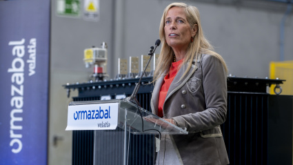 (Foto de ARCHIVO)La consejera de Economía, Hacienda y Empleo, Rocío Albert López-Ibor, durante la visita a la planta de Ormazabal Transformadores Loeches, en el Polígono Industrial El Caballo, a 3 de octubre de 2025, en Loeches, Madrid (España). La planta de Ormazabal en Loeches (Madrid) está dedicada a la fabricación, modificación y reparación de transformadores de distribución y otros equipos eléctricos industriales.Alberto Ortega / Europa Press03/10/2025