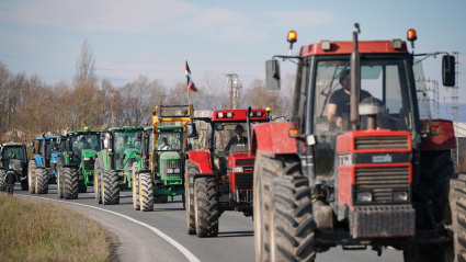 Agricultores alaveses protestando
