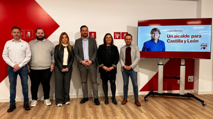 Presentación de la lista del PSOE a las Cortes de Castilla y León por Palencia en las próximas elecciones autonómicas.