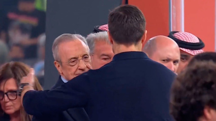 Frío saludo entre Florentino Pérez y Xabi Alonso tras la derrota en la Supercopa