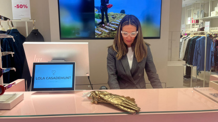 Sonia, comerciante en la calle San Antón de Logroño