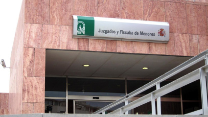 Fiscalía De Menores