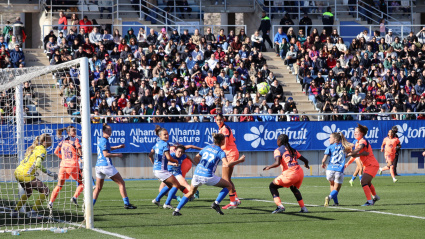 Momento del partido en Lorca