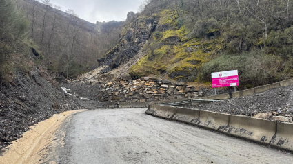 Reabierta la carretera a Peñalba de Santiago