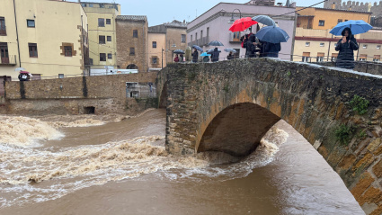 Este suceso se enmarca en un episodio de intensas lluvias que ha provocado numerosas incidencias en las últimas horas.