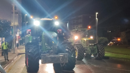 Los tractores fueron saliendo la pasada noche del centro de la ciudad