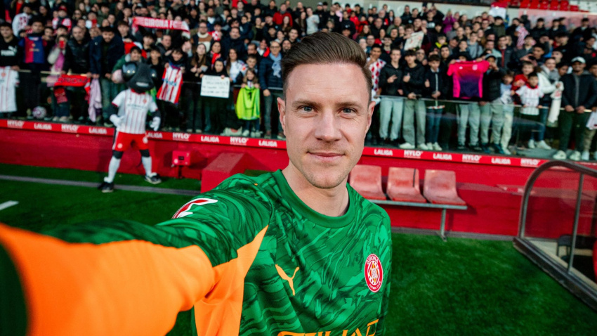 Ter Stegen durante su presentación con el Girona