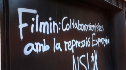Pintadas en la sede de Filmin en Barcelona